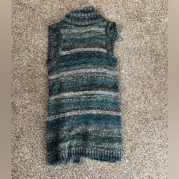 Soft Surroundings Watercolor Sleeveless Cardigan Sweeper - Picture 5 of 5